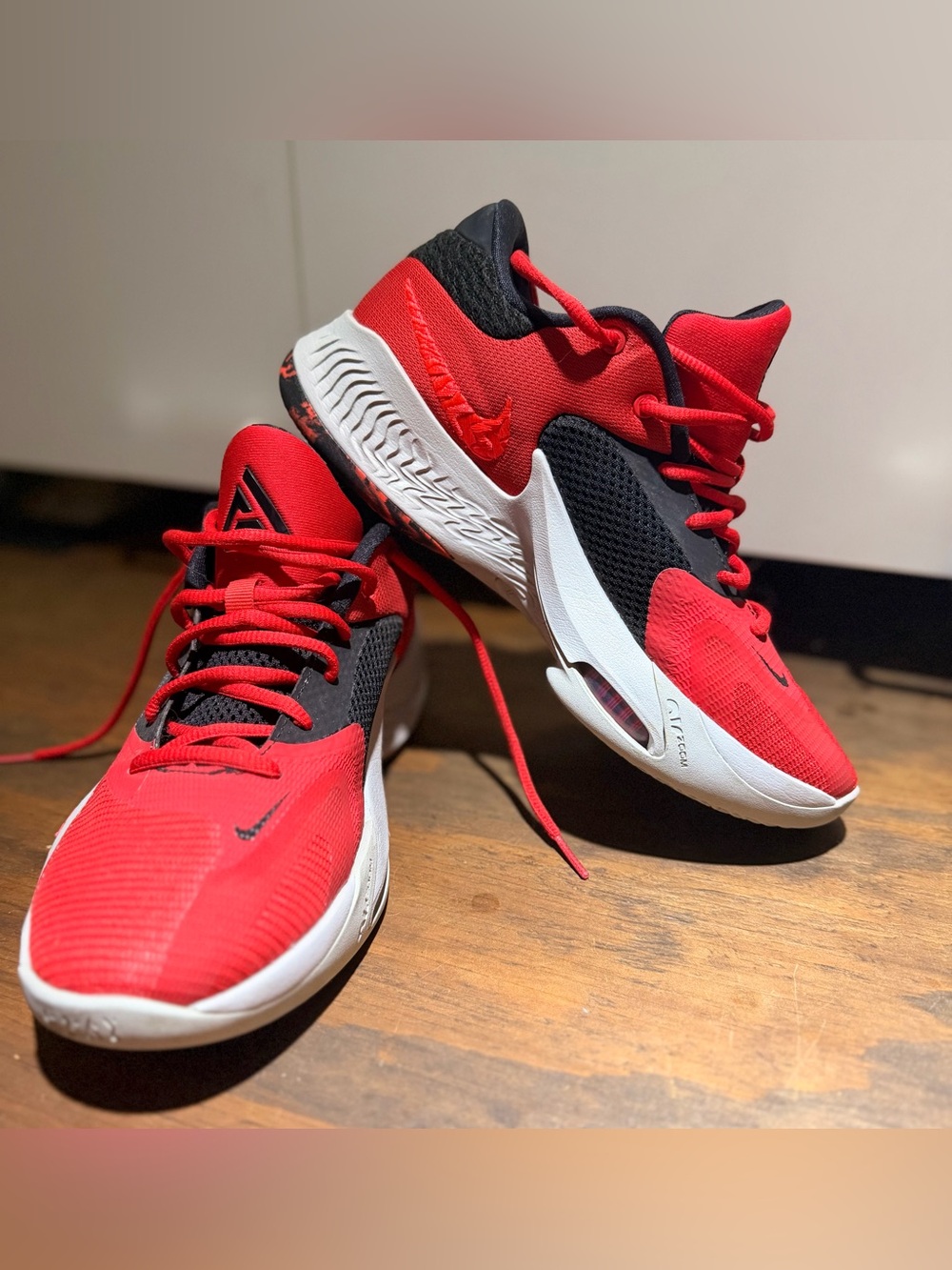 Nike Zoom Freak 4 Safari 
DJ6149 600